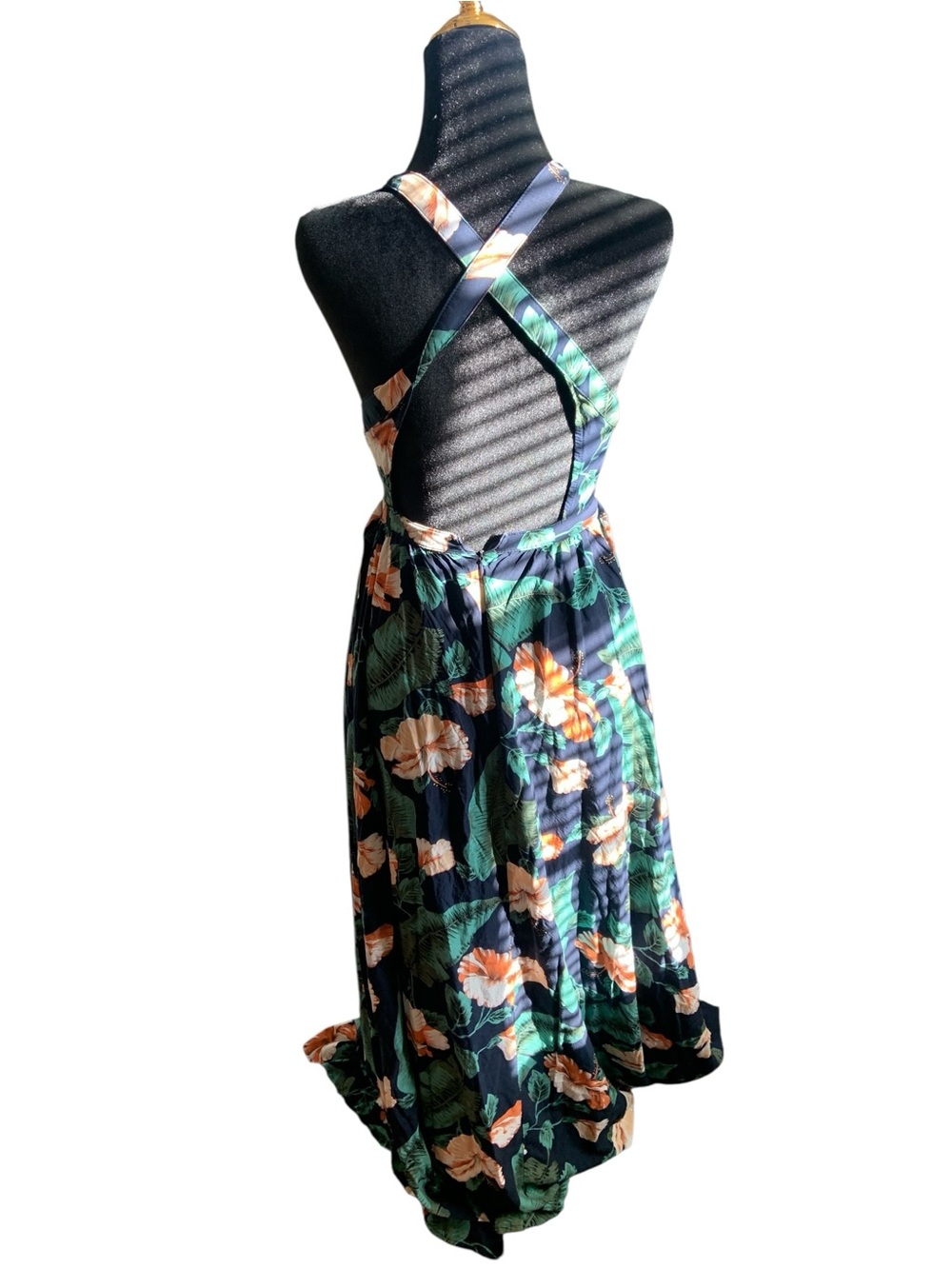 Lulu's Navy Tropical Floral Maxi Dress Crisscross Back Wedding Garden Party M - Picture 3 of 6